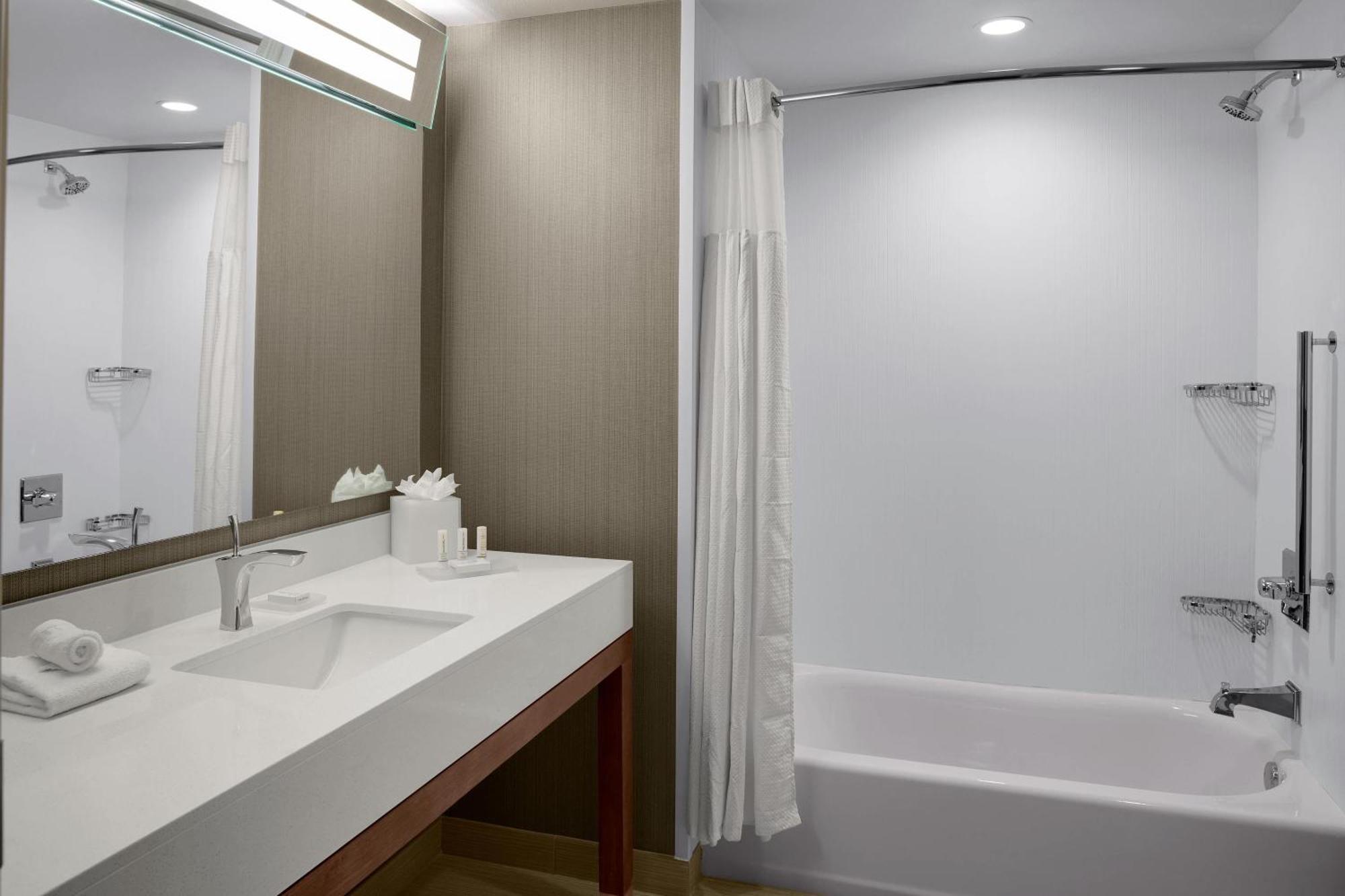 Courtyard By Marriott Dallas Flower Mound Eksteriør bilde